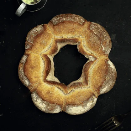 [translate:Gallery Image]